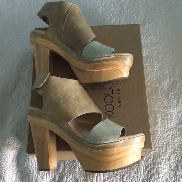 Platform sandals - Picture 5 of 5